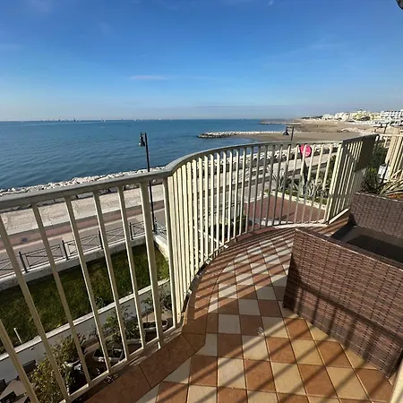 Apartman President - Panorama Del Mare - Agenzia Cocal *